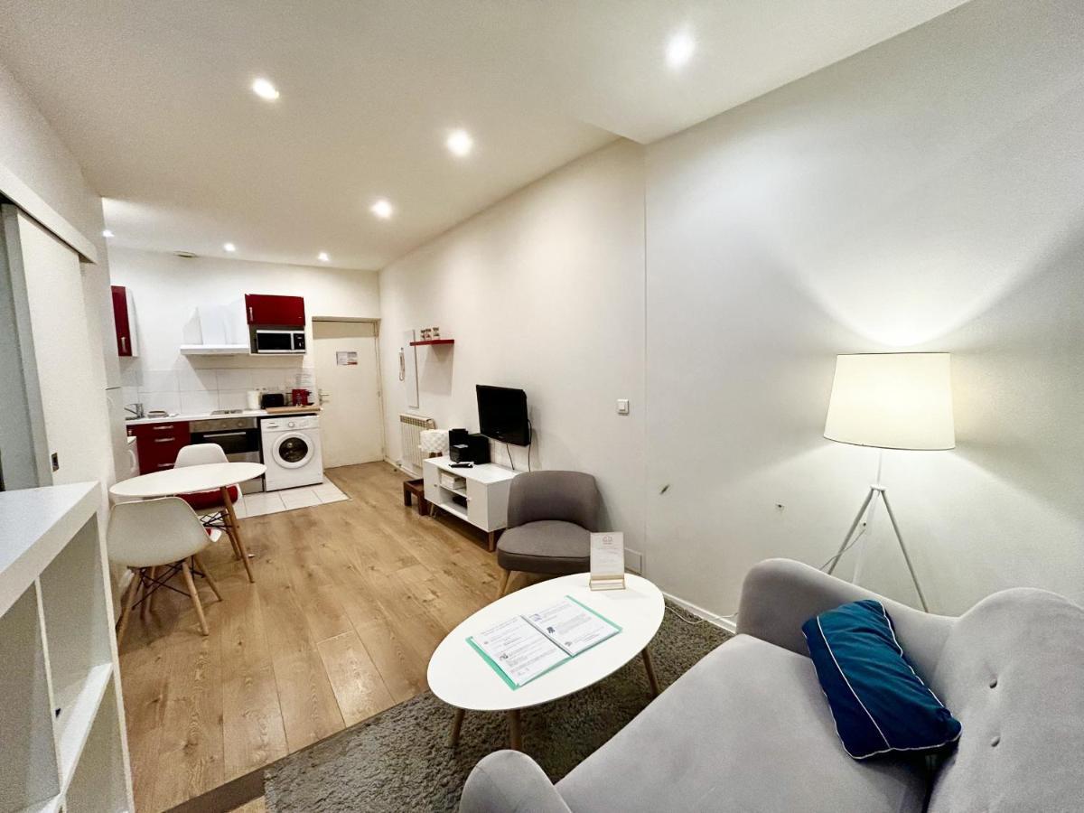 Aparthotel Riviera - Old Town - 2 Minutes Promenade Des Anglais Et Plage - Charmant Appartement 2 Pieces Ac - Chateau 2 Nice Exterior photo